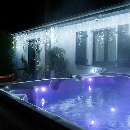 Vakantiehuis The Primeveres - *